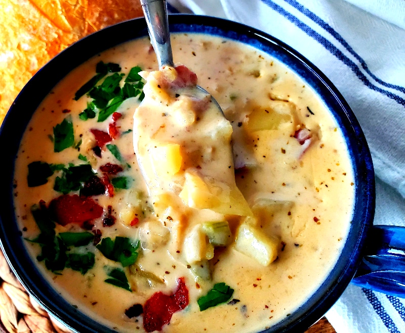 creamy clam chowder spiced with cajun seasoning